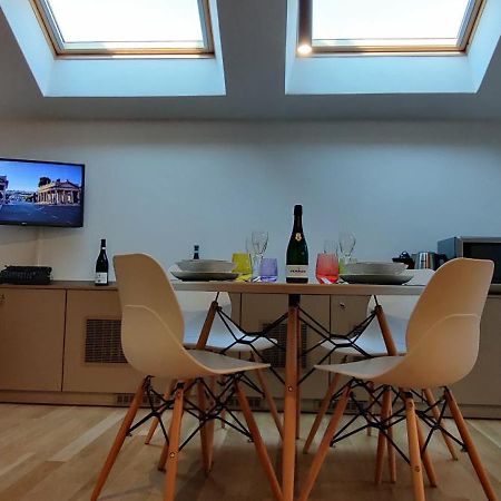 Nxt Station Deluxe Apartment Bergamo Ngoại thất bức ảnh