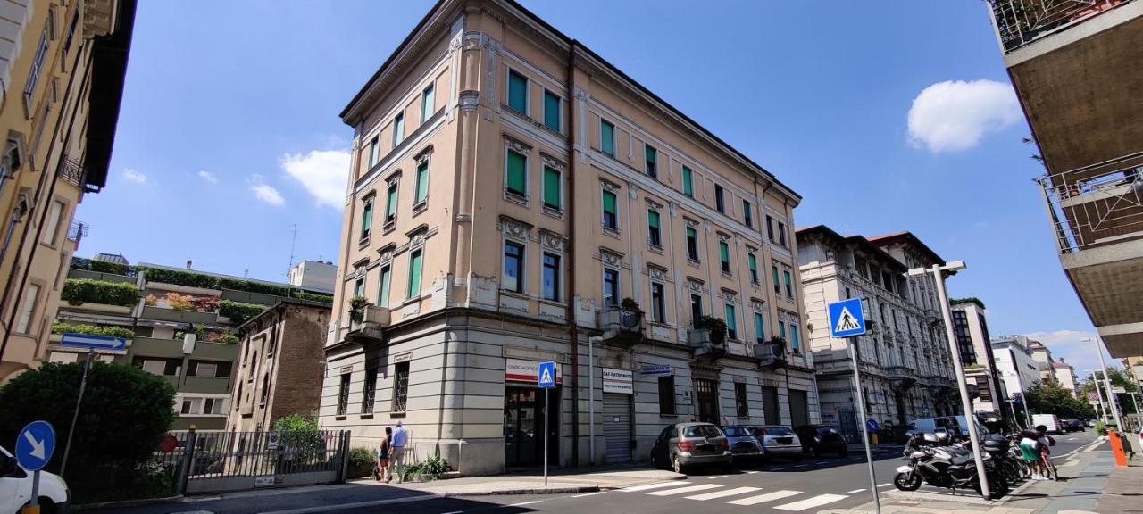 Nxt Station Deluxe Apartment Bergamo Ngoại thất bức ảnh