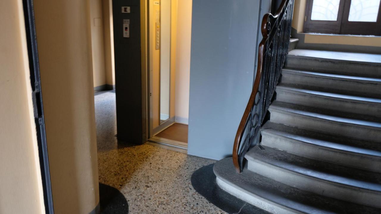 Nxt Station Deluxe Apartment Bergamo Ngoại thất bức ảnh