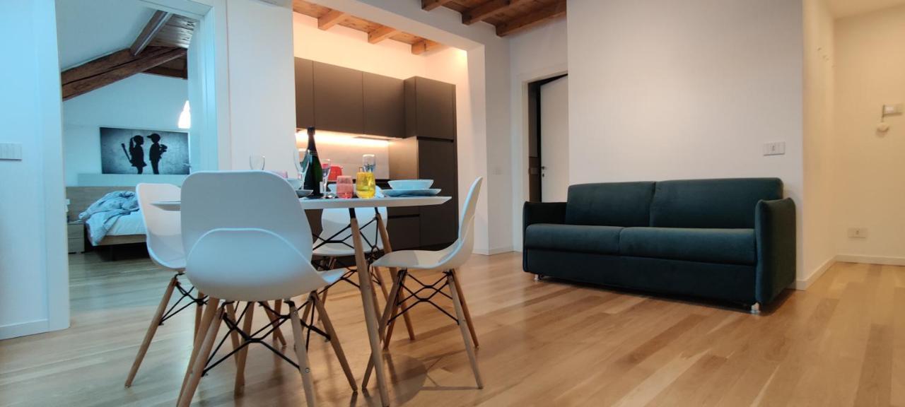 Nxt Station Deluxe Apartment Bergamo Ngoại thất bức ảnh