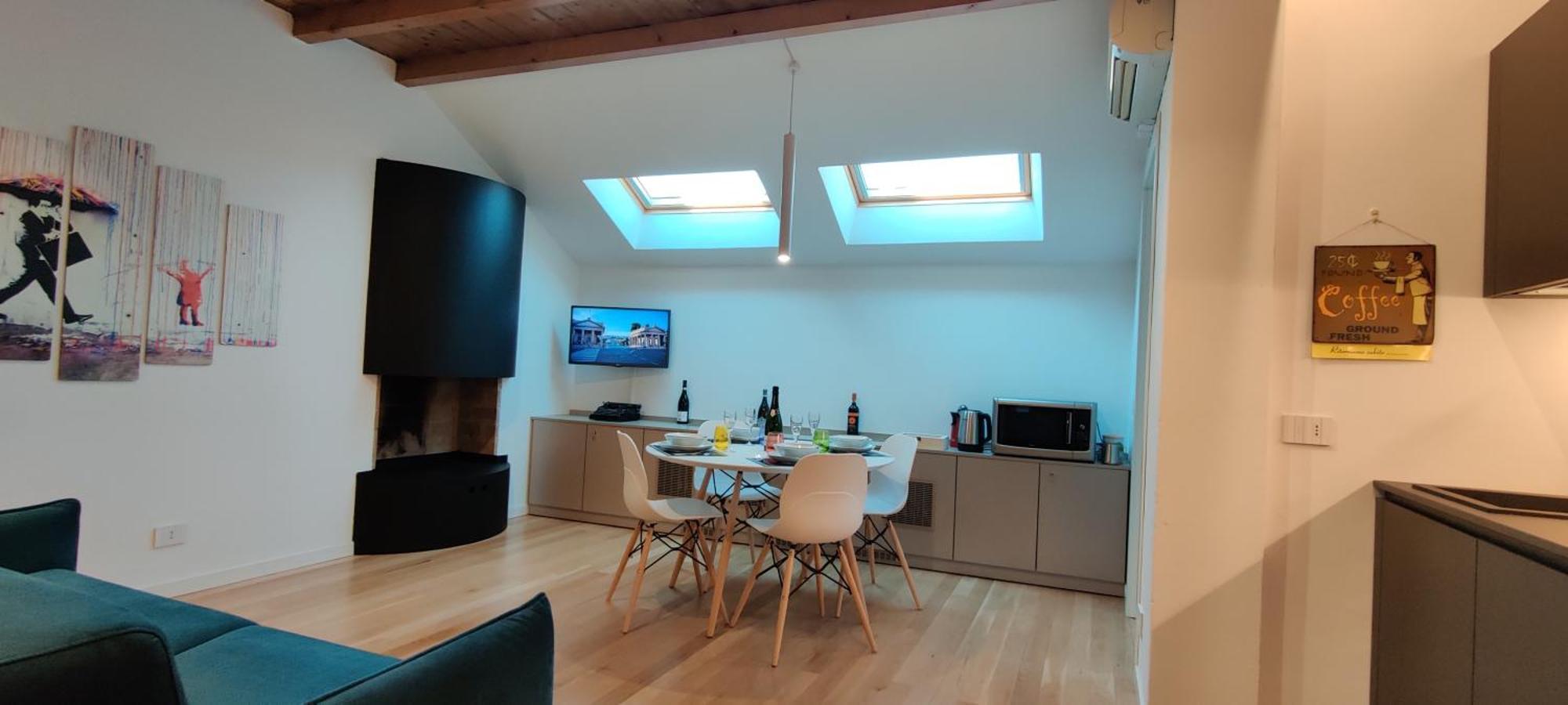 Nxt Station Deluxe Apartment Bergamo Ngoại thất bức ảnh